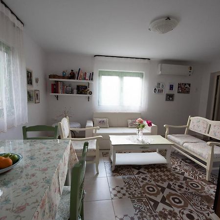 Вилла Arhondia House Иерапетра Экстерьер фото